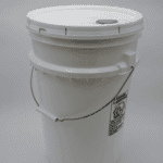 Seau plastique 6.57g 25.5L