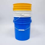 Chaudière en plastique 5 gallons (19 L) – Fin de ligne (Couleurs variées)