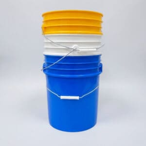 Chaudière en plastique 5 gallons (19 L) – Fin de ligne (Couleurs variées)