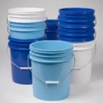 Chaudière en plastique 5 gallons (19 L) – Fin de ligne (Couleurs variées)